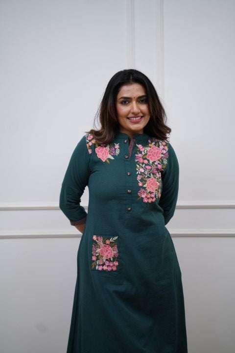 Embroidered Kurta for Women | Elegant Festive & Office Wear Ethnic Outfit (BLACKLUXE CRAFTS) - BLACKLUXECRAFTS
