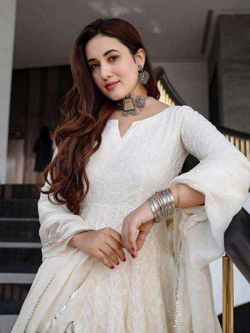 White Embroidered Anarkali Gown with Dupatta | Women’s Indian Wedding & Party Wear Ethnic Dress (BLACKLUXE CRAFTS) - BLACKLUXECRAFTS