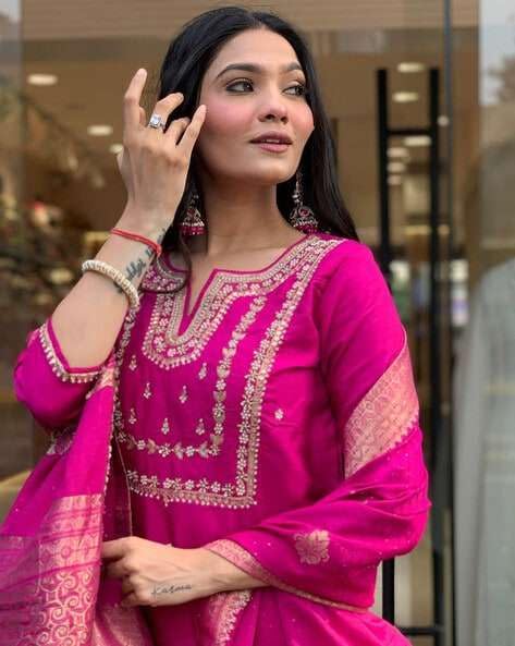 Luxury Fuchsia Pink Embroidered Silk Kurta Set with Dupatta – Indian Ethnic Party Wear for Women (BLACKLUXE CRAFTS) - BLACKLUXECRAFTS