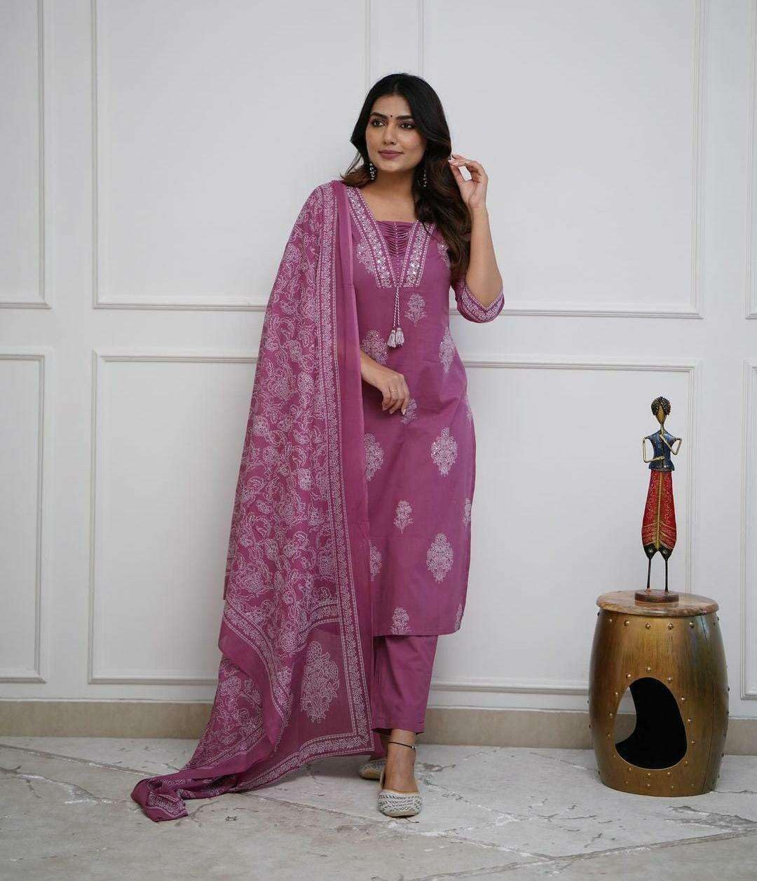 Embroidered Cotton Kurta Set with Dupatta – Elegant Indian Ethnic Wear for Women (BLACKLUXE CRAFTS) - BLACKLUXECRAFTS