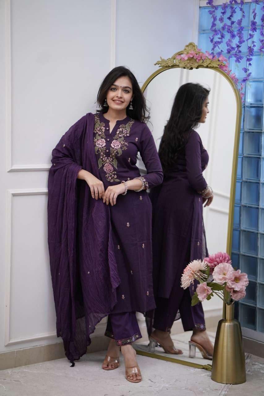 Designer Embroidered Kurta Set with Dupatta – Elegant Party & Festive Wear for Women (BLACKLUXE CRAFTS) - BLACKLUXECRAFTS