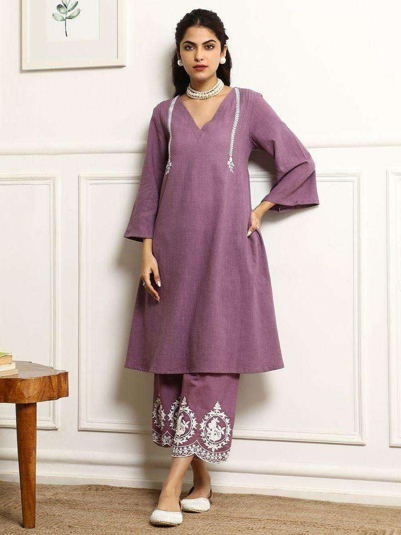 Lavender Cotton Kurta Pant Set with Striped Dupatta – Elegant Embroidered Ethnic Wear for Women (BLACKLUXE CRAFTS) - BLACKLUXECRAFTS
