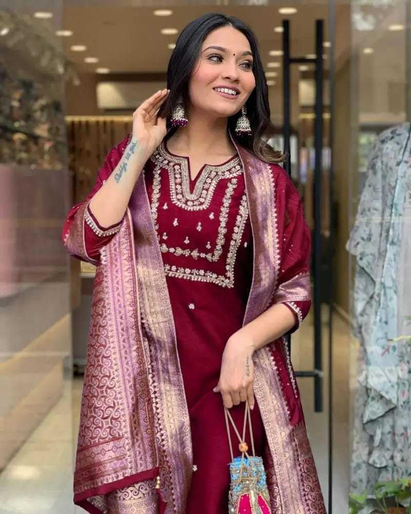 Luxury Fuchsia Pink Embroidered Silk Kurta Set with Dupatta – Indian Ethnic Party Wear for Women (BLACKLUXE CRAFTS) - BLACKLUXECRAFTS