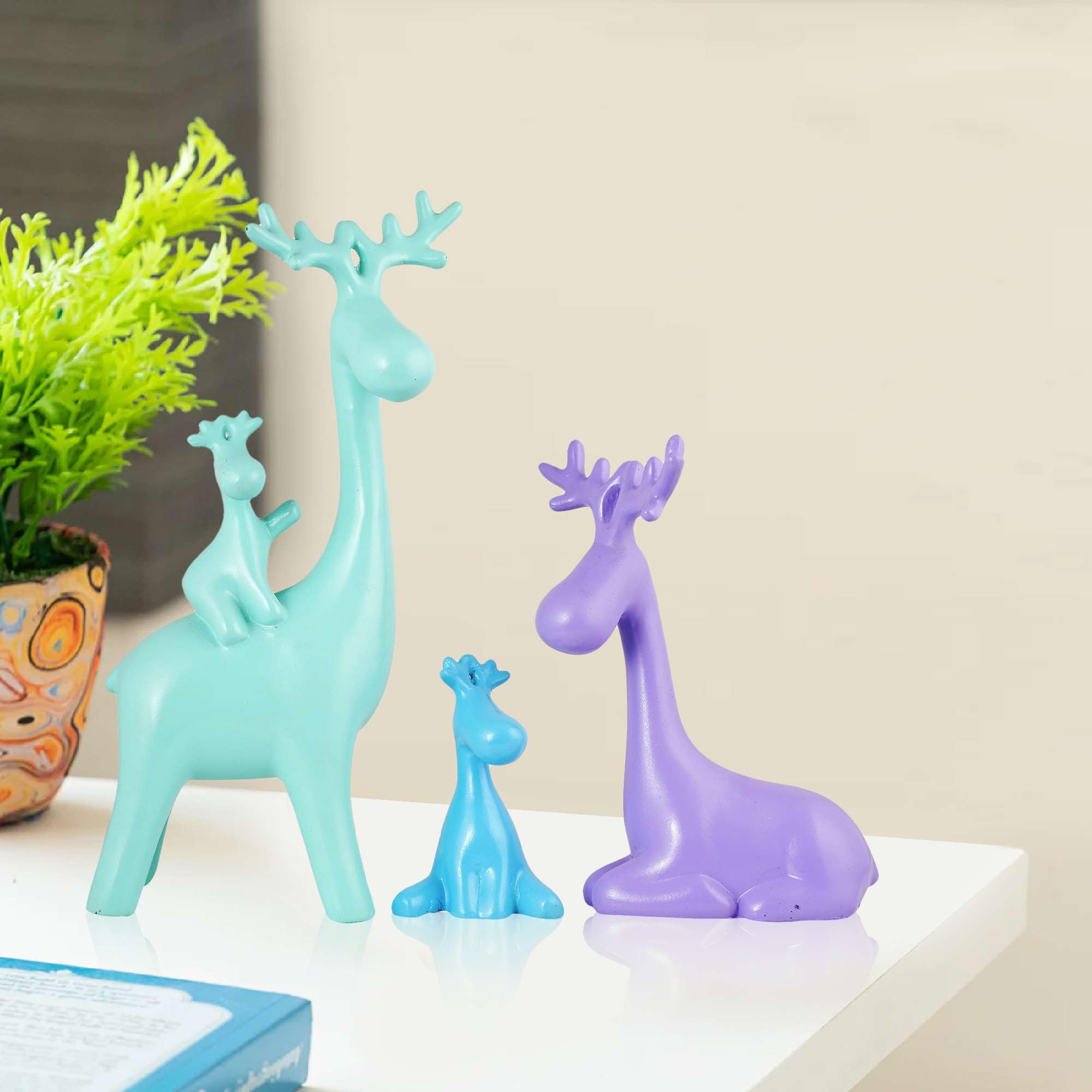 Colorful Reindeer Family Figurine Set – Modern Resin Deer Statues with Golden Antlers for Home Décor & Gifting (Set of 3) (BLACKLUXE CRAFTS) - BLACKLUXECRAFTS