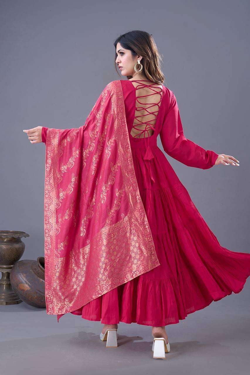 Anarkali Suit with Dupatta – Long Flared Ethnic Party Wear Dress for Women
(BLACKLUXE CRAFTS) - BLACKLUXECRAFTS