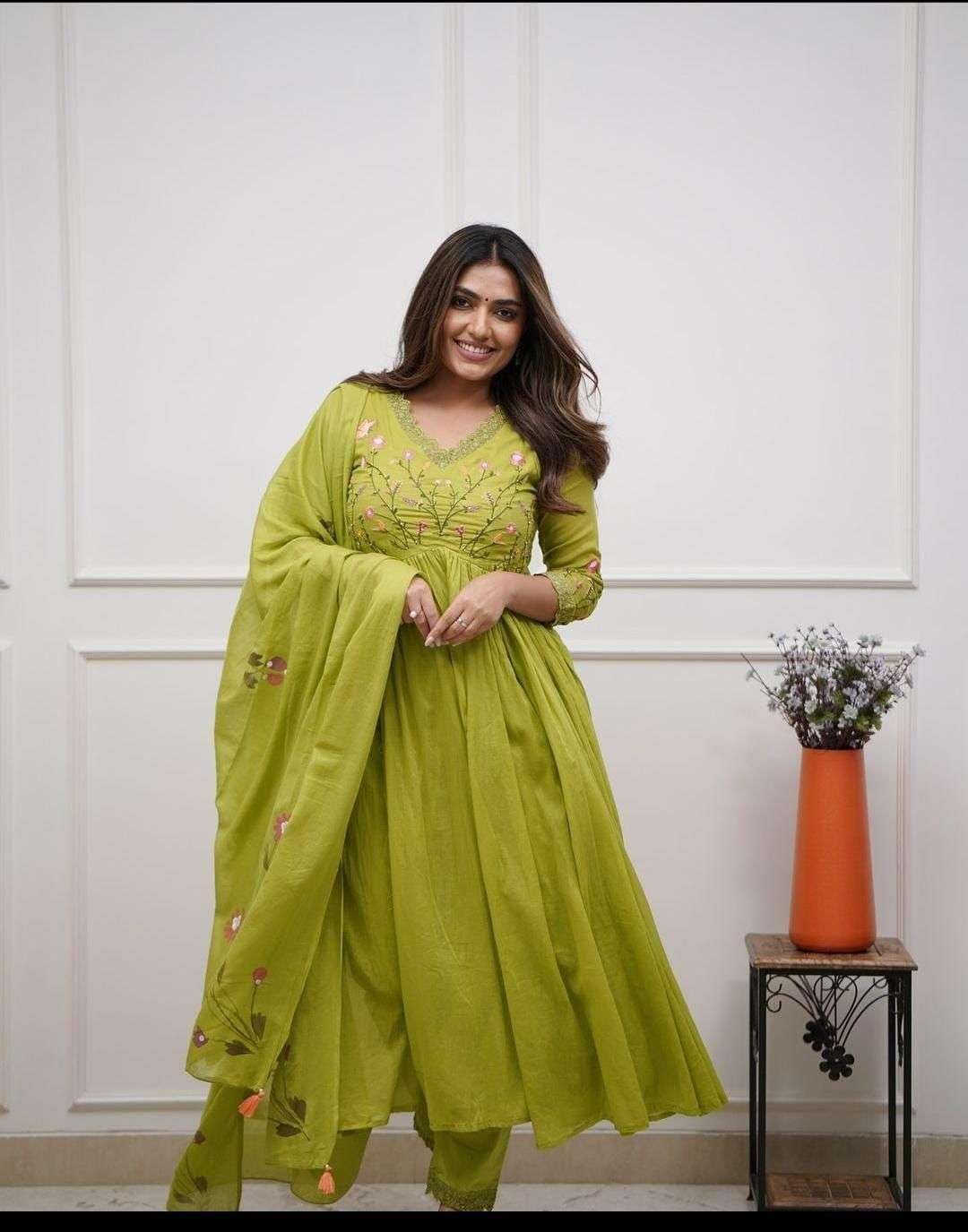 Anarkali Kurta Set with Dupatta – Floral Embroidered Ethnic Wear for Women (BLACKLUXE CRAFTS) - BLACKLUXECRAFTS