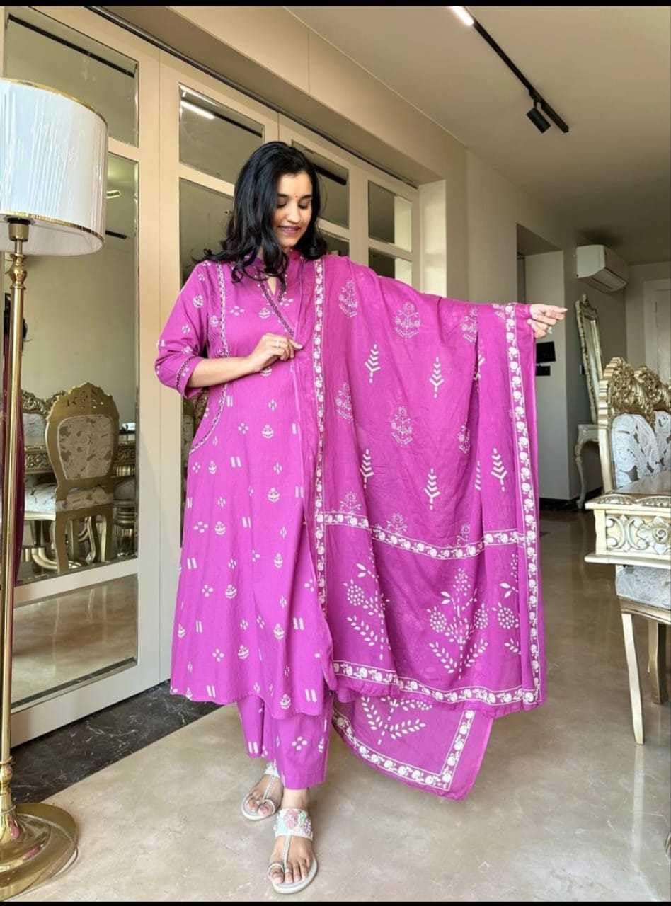 Women's Cotton Embroidered Anarkali Kurti with Pant and Dupatta Set (BLACKLUXE CRAFTS) - BLACKLUXECRAFTS