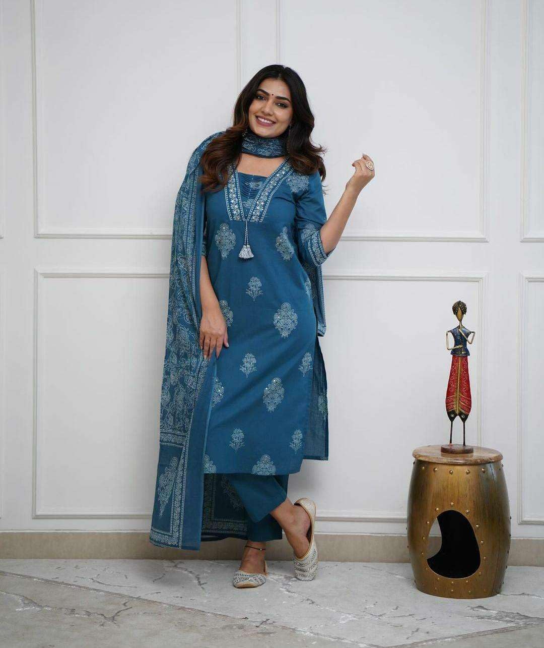 Embroidered Cotton Kurta Set with Dupatta – Elegant Indian Ethnic Wear for Women (BLACKLUXE CRAFTS) - BLACKLUXECRAFTS