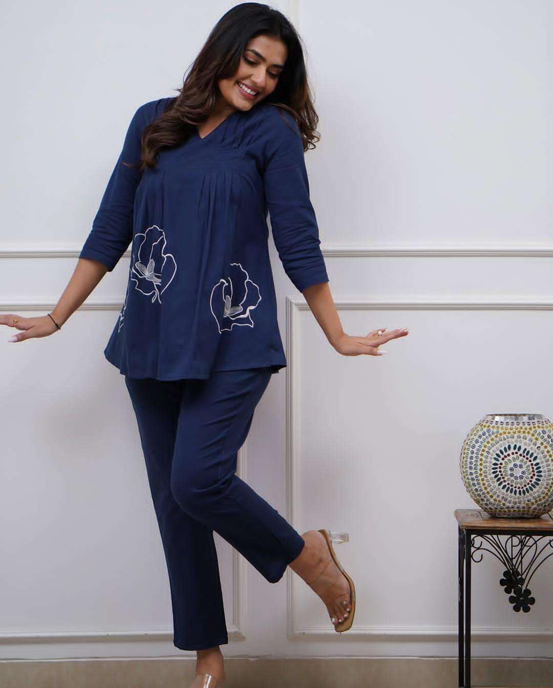 Women's Cotton Embroidered Co-ord Set 2 Piece Top Bottom Set (BLACKLUXE CRAFTS) - BLACKLUXECRAFTS