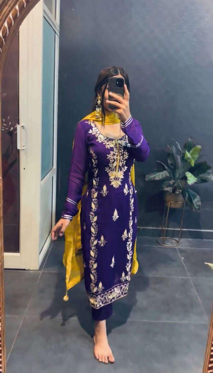 c0555880-b842-434a-a473-73d312c394e4