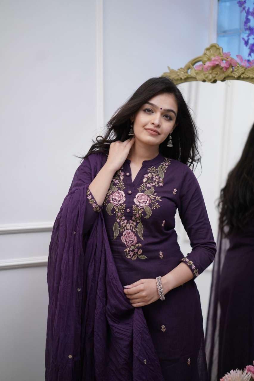 Designer Embroidered Kurta Set with Dupatta – Elegant Party & Festive Wear for Women (BLACKLUXE CRAFTS) - BLACKLUXECRAFTS