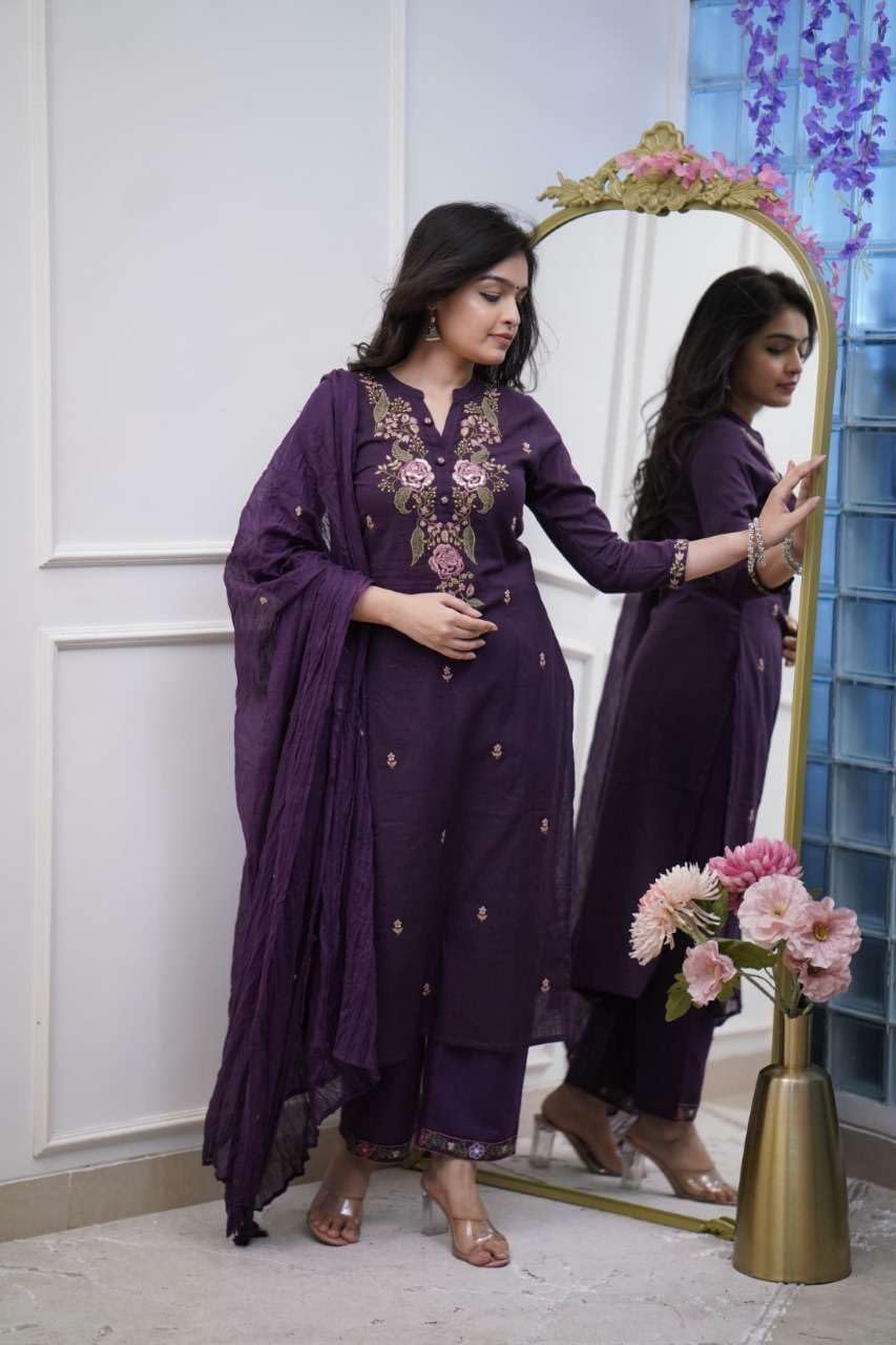 Designer Embroidered Kurta Set with Dupatta – Elegant Party & Festive Wear for Women (BLACKLUXE CRAFTS) - BLACKLUXECRAFTS