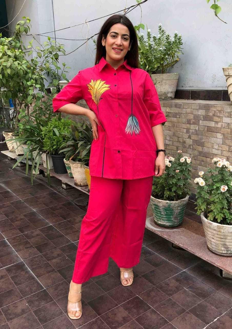 Lavender Floral Co-ord Set for Women | Summer Two-Piece Outfit | Stylish Casual Shirt & Pant Set | Comfortable Cotton Blend
(BLACKLUXE CRAFTS) - BLACKLUXECRAFTS