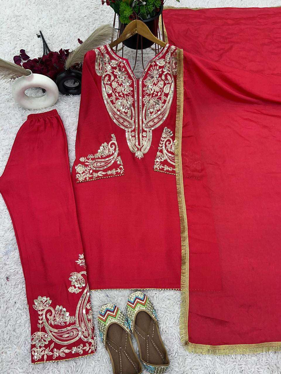 Mustard Yellow Embroidered Kurta Set with Dupatta – Festive & Wedding Party Wear Indian Outfit for Women
(BLACKLUXE CRAFTS) - BLACKLUXECRAFTS