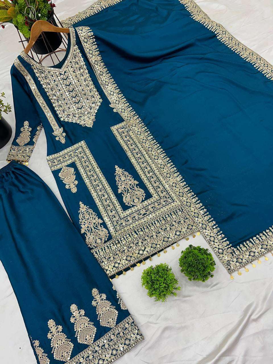 Women's Pure Chinnon Silk Embroidered Straight Kurti with Plazzo and Dupatta Set(BLACKLUXE CRAFTS) - BLACKLUXECRAFTS