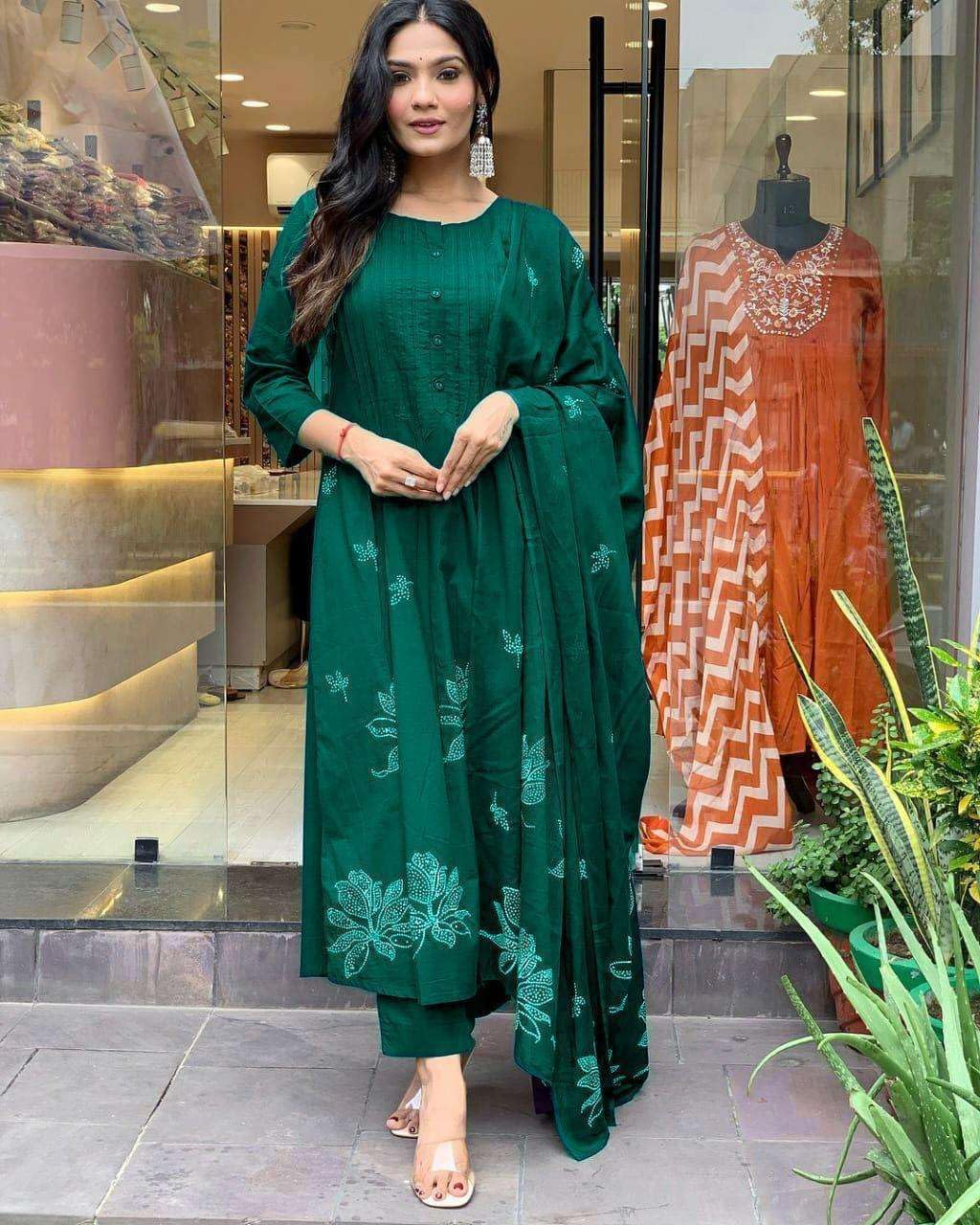Embroidered Cotton Kurta Set with Dupatta – Elegant Party & Festive Wear for Women (BLACKLUXE CRAFTS) - BLACKLUXECRAFTS