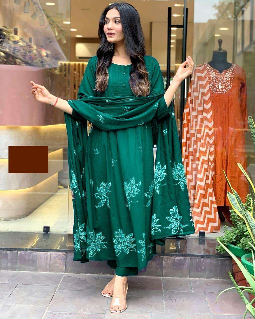 Embroidered Cotton Kurta Set with Dupatta – Elegant Party & Festive Wear for Women (BLACKLUXE CRAFTS) - BLACKLUXECRAFTS