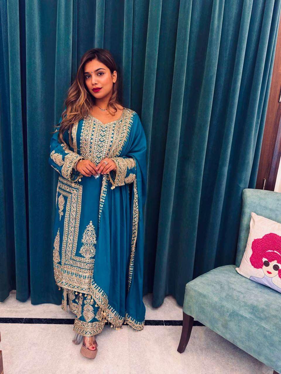 Women's Pure Chinnon Silk Embroidered Straight Kurti with Plazzo and Dupatta Set(BLACKLUXE CRAFTS) - BLACKLUXECRAFTS