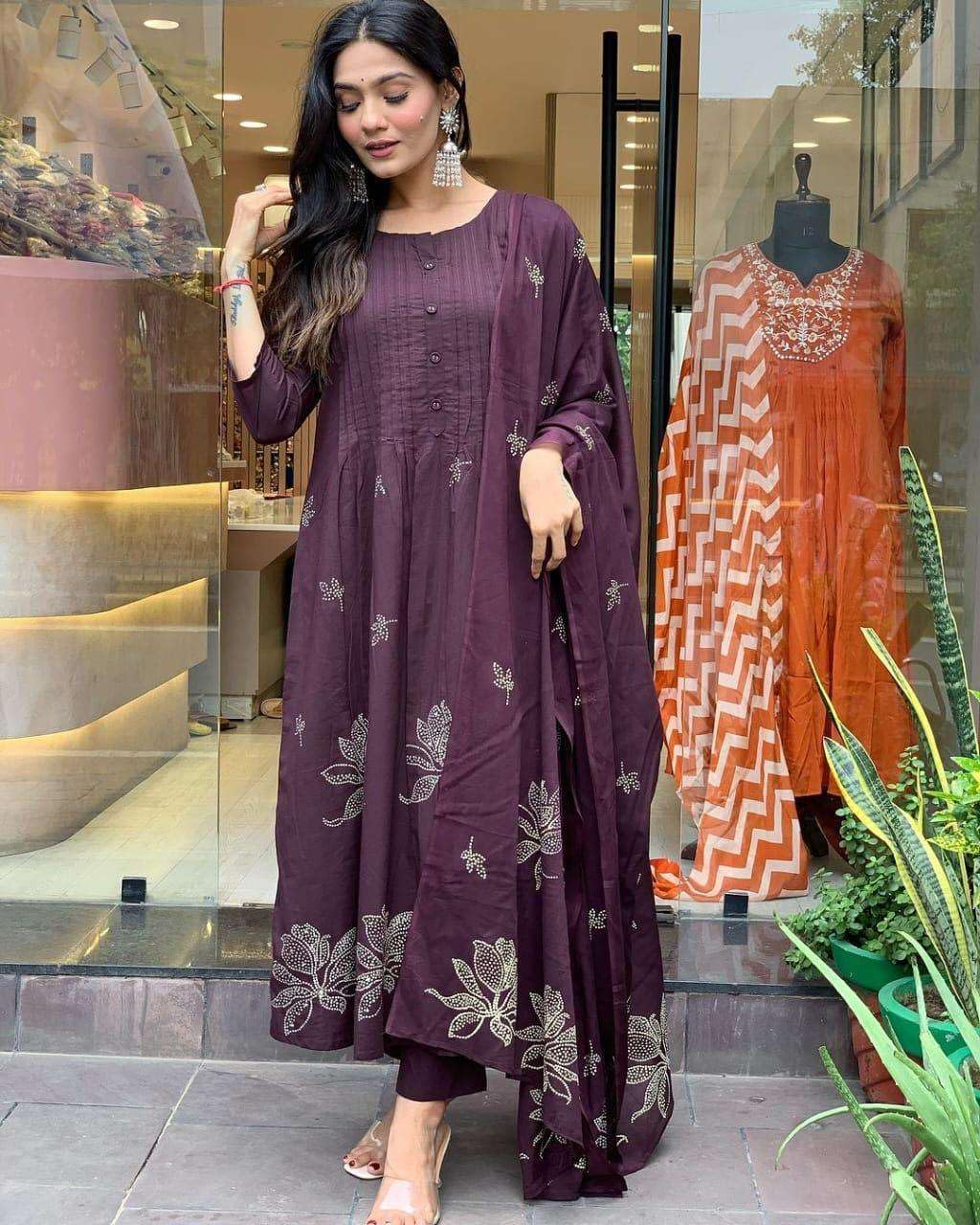 Embroidered Cotton Kurta Set with Dupatta – Elegant Party & Festive Wear for Women (BLACKLUXE CRAFTS) - BLACKLUXECRAFTS