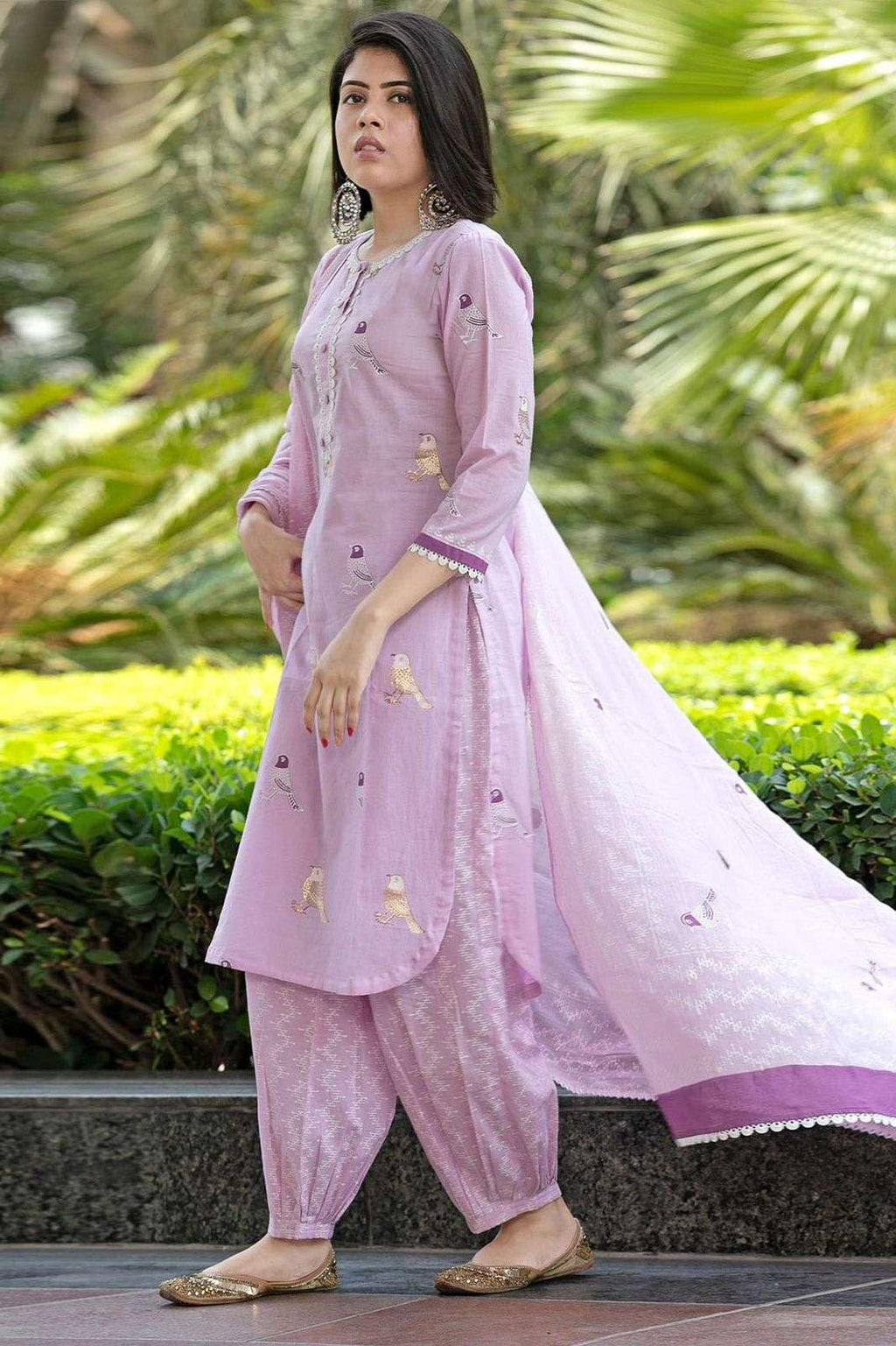 Lavender Embroidered Cotton Kurta Set with Dupatta | Women’s Ethnic Indian Outfit | Salwar Suit for Wedding & Festive Wear (BLACKLUXE CRAFTS) - BLACKLUXECRAFTS