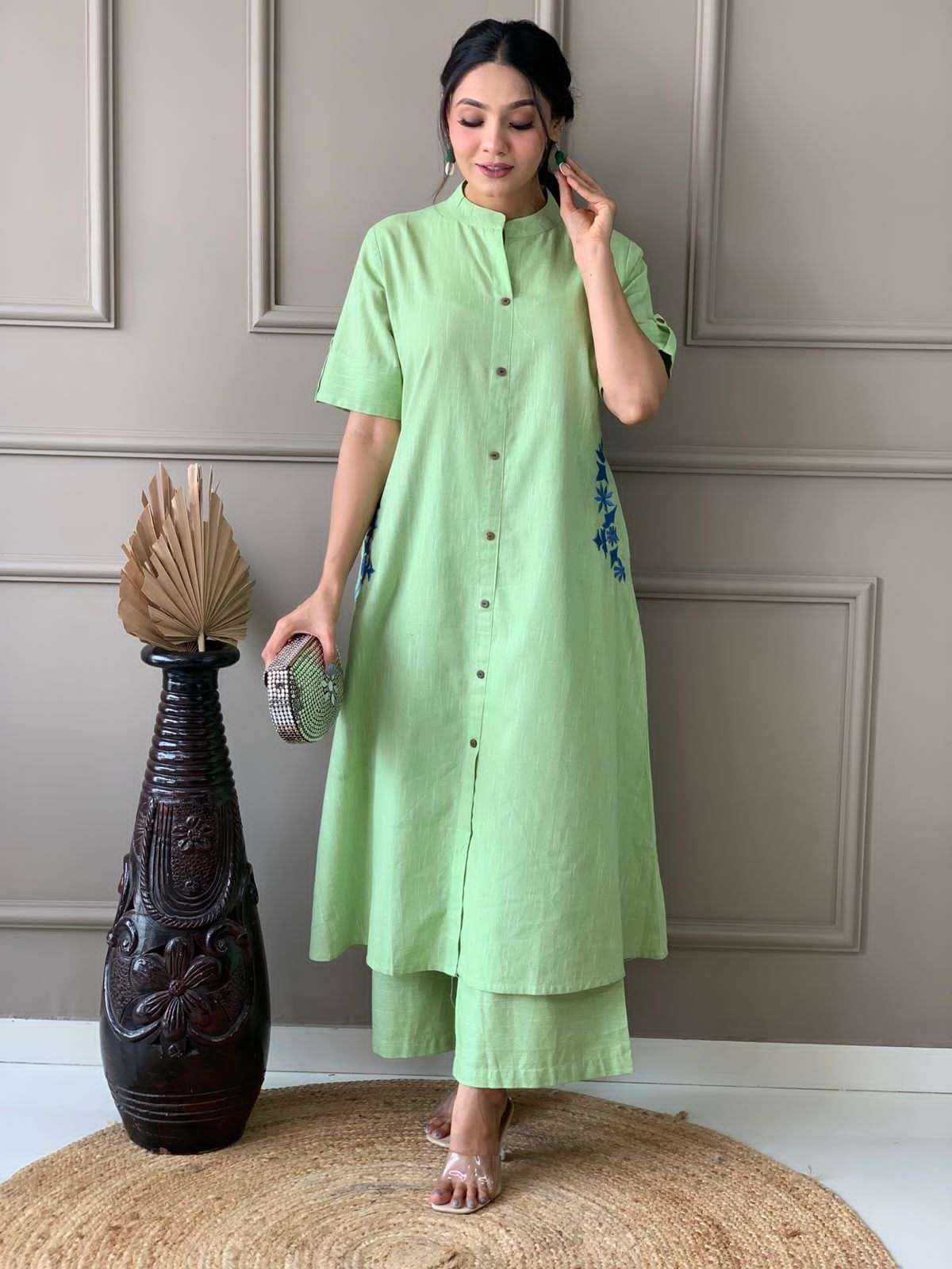 Elegant Black Kurta Set with Pink Embroidery | Women’s Ethnic Outfit (BLACKLUXE CRAFTS) - BLACKLUXECRAFTS