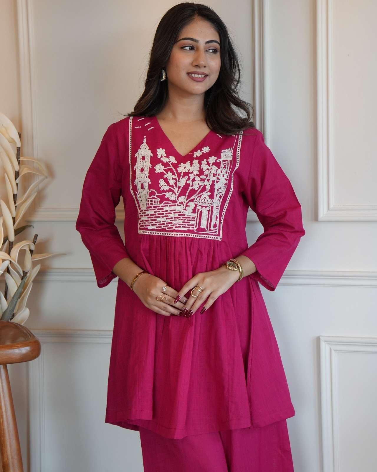 Cotton Embroidered Short Kurta Set – Handcrafted Ethnic Wear for Women with Pants (BLACKLUXE CRAFTS) - BLACKLUXECRAFTS