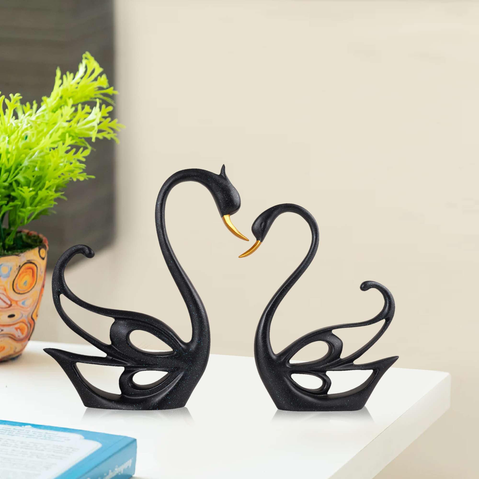 Handmade Black Swan Couple Figurines – Elegant Resin Sculpture for Romantic Home Decor, Modern Living Room & Wedding Gift (BLACKLUXE CRAFTS) - BLACKLUXECRAFTS