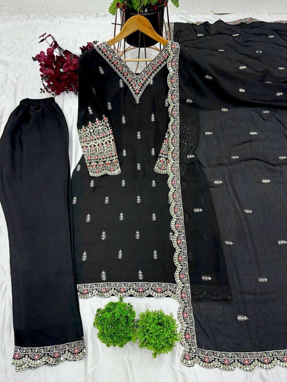 Black Embroidered Straight Salwar Suit with Dupatta | Elegant Indian Ethnic Wear for Parties & Weddings | Women’s Designer Outfit (BLACKLUXE CRAFTS) - BLACKLUXECRAFTS