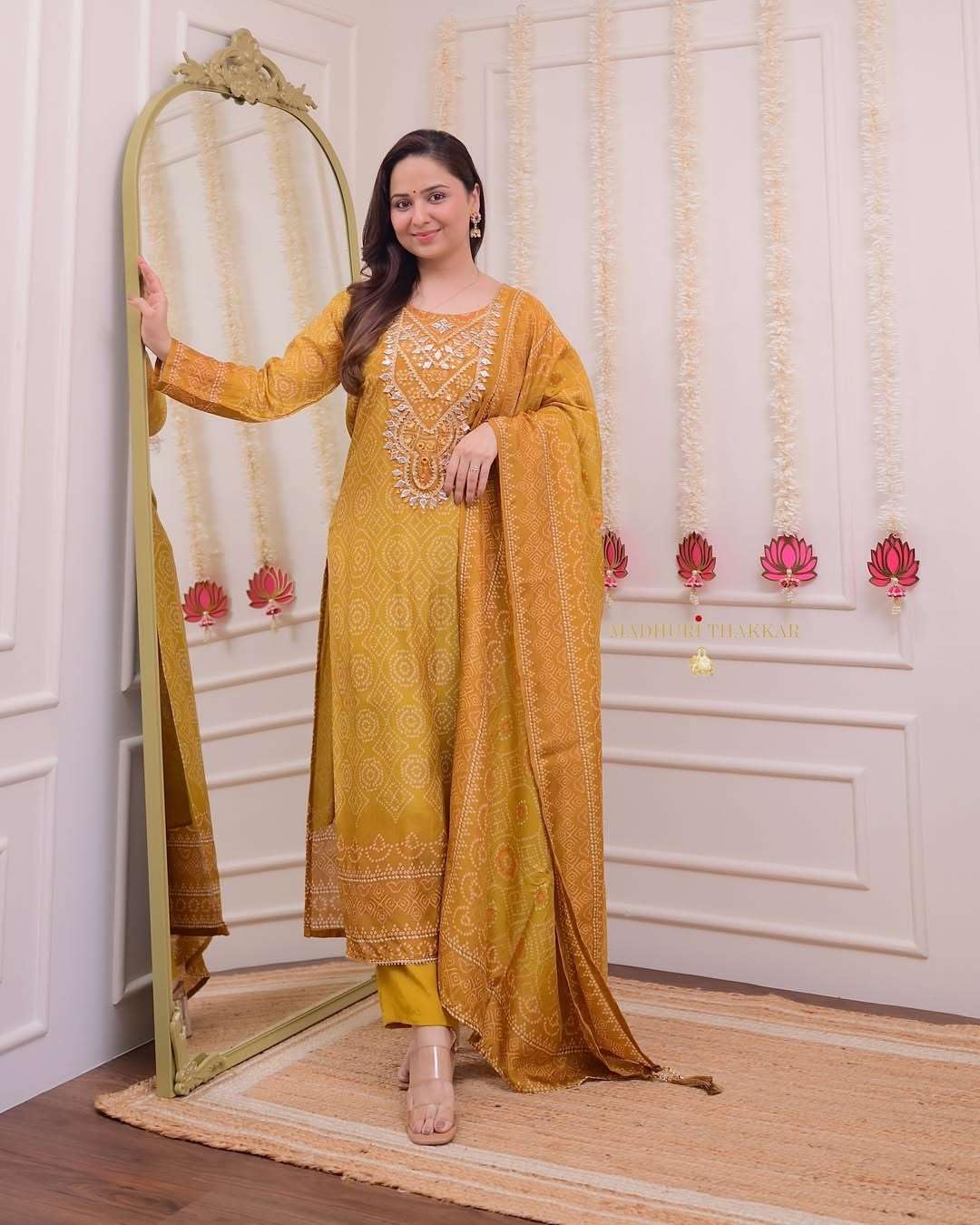 Mustard Yellow Mirror Work Kurta Set with Dupatta – Festive Bandhani Style Indian Ethnic Wear for Women
(BLACKLUXE CRAFTS) - BLACKLUXECRAFTS