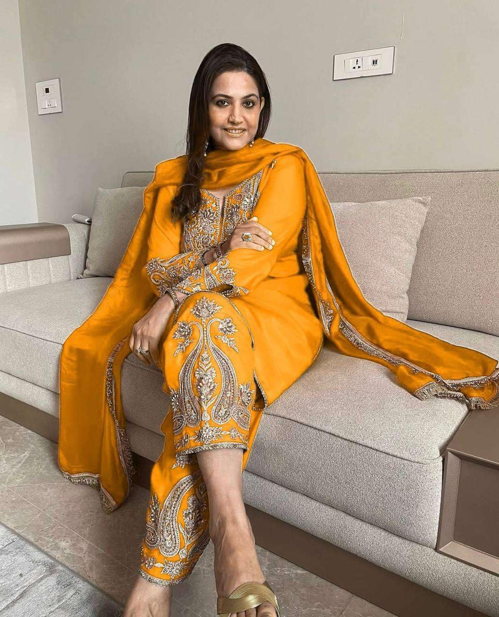 Mustard Yellow Embroidered Kurta Set with Dupatta – Festive & Wedding Party Wear Indian Outfit for Women
(BLACKLUXE CRAFTS) - BLACKLUXECRAFTS