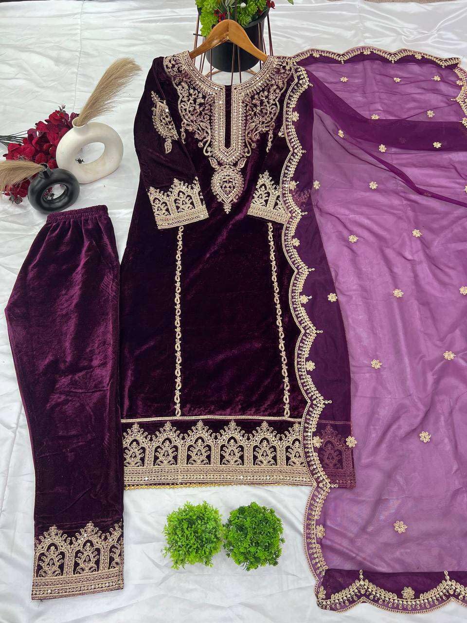 Maroon Velvet Straight Suit with Heavy Golden Embroidery & Net Dupatta | Party & Wedding Wear (BLACKLUXE CRAFTS) - BLACKLUXECRAFTS