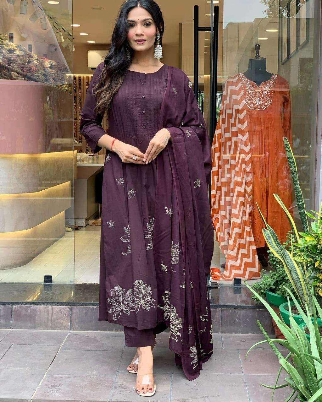 Embroidered Cotton Kurta Set with Dupatta – Elegant Party & Festive Wear for Women (BLACKLUXE CRAFTS) - BLACKLUXECRAFTS