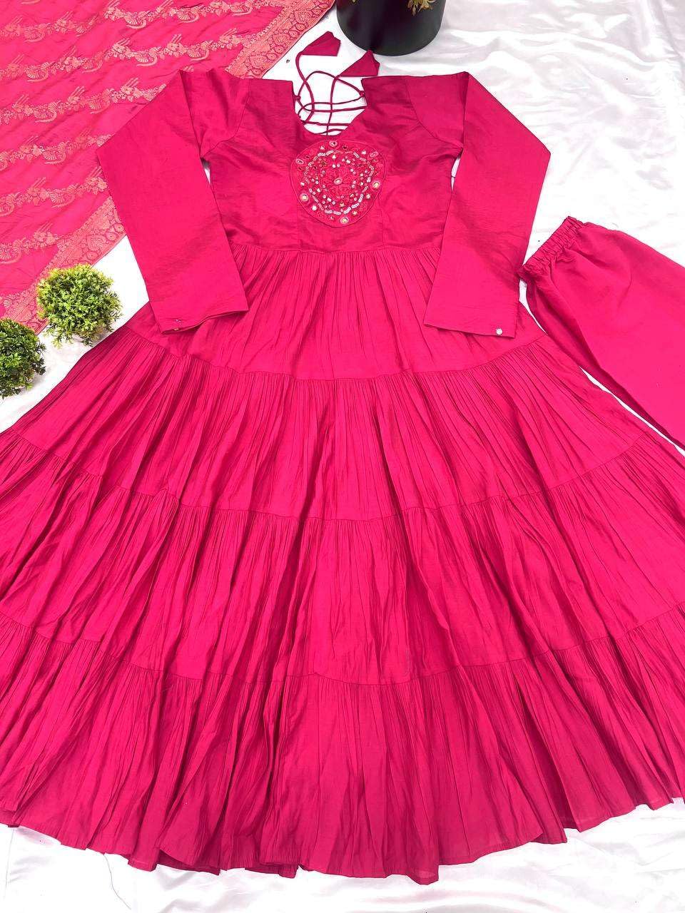 Anarkali Suit with Dupatta – Long Flared Ethnic Party Wear Dress for Women
(BLACKLUXE CRAFTS) - BLACKLUXECRAFTS