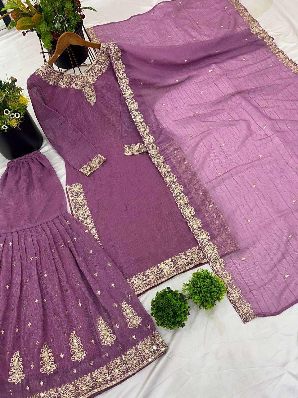 Organza Sharara Suit with Zari Embroidery & Lace Dupatta | Festive & Wedding Wear
(BLACKLUXE CRAFTS) - BLACKLUXECRAFTS