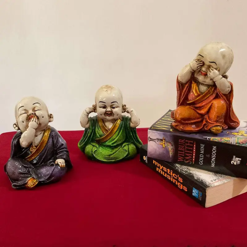 Three Wise Buddha Monk Figurines – See No Evil, Hear No Evil, Speak No Evil Statues for Home, Office & Spiritual Decor (BLACKLUXE CRAFTS) - BLACKLUXECRAFTS