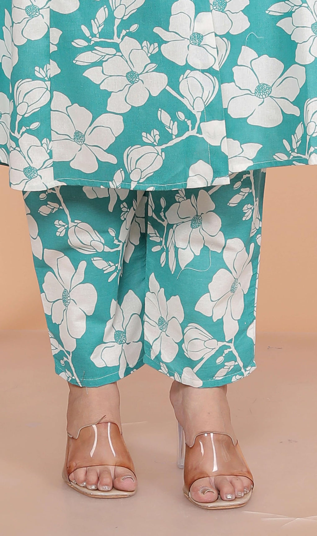 Women's Cotton Floral Printed Mandarin Collar A-Line Kurti with Pant (Sky Blue) (BLACKLUXE CRAFTS) - BLACKLUXECRAFTS