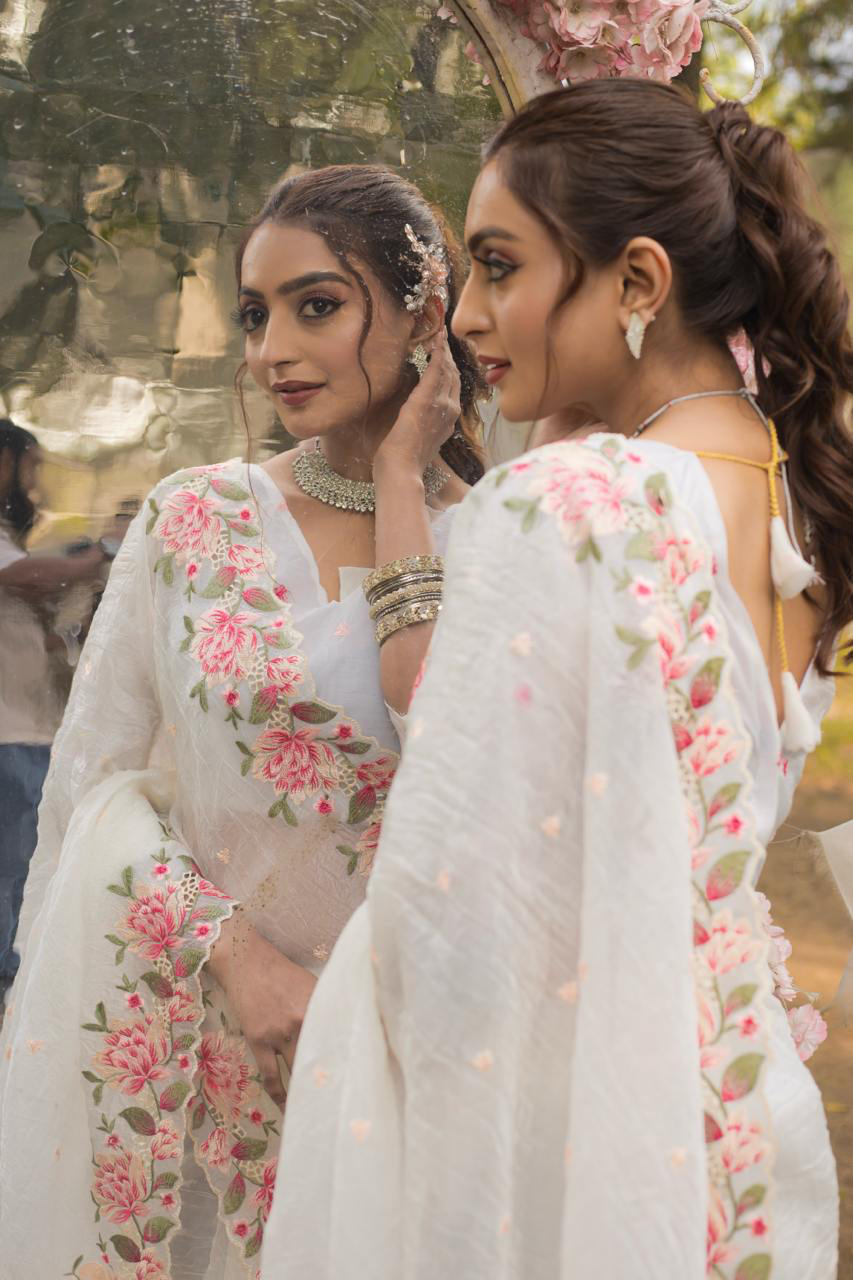 Handmade White Linen Saree with Pink Floral Embroidery | Pure Indian Ethnic Saree | Wedding, Party & Festive Wear | Artisan Crafted Saree from India (BLACKLUXE CRAFTS)