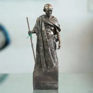 Handmade Mahatma Gandhi Statue | Indian Brass Finish Figurine | Freedom Leader Idol for Home Office Decor & Inspirational Gift (BLACKLUXE CRAFTS) - BLACKLUXECRAFTS
