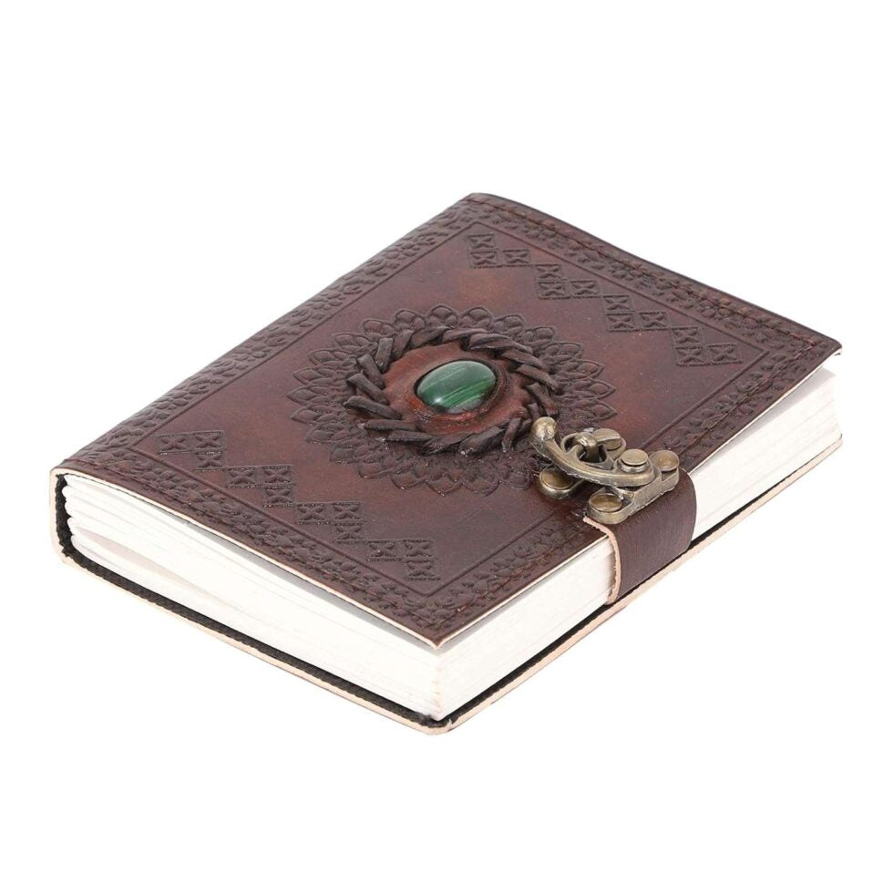 Handmade Vintage Leather Journal with Green Stone & Antique Lock – Refillable Writing Notebook for Men & Women
(BLACKLUXE CRAFTS) - BLACKLUXECRAFTS