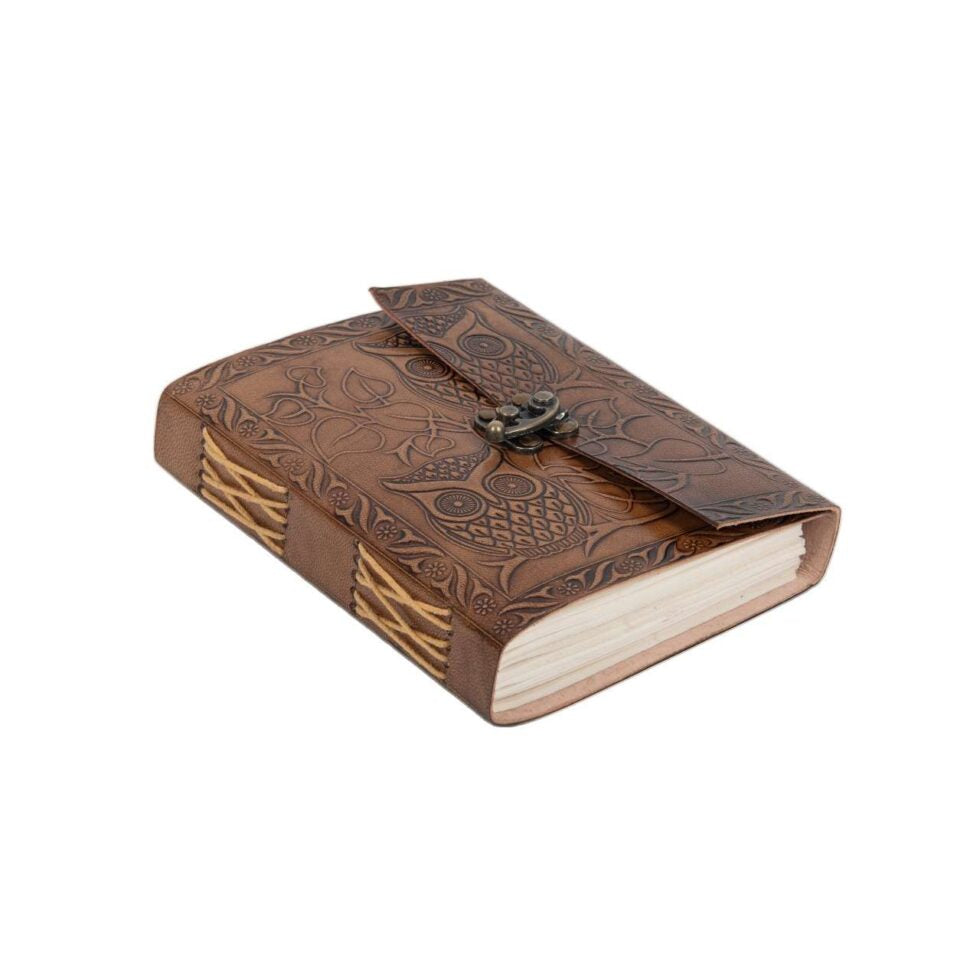 Handmade Vintage Leather Journal with Owl Design – Antique Lock & Refillable Writing Notebook for Men & Women
(BLACKLUXE CRAFTS) - BLACKLUXECRAFTS