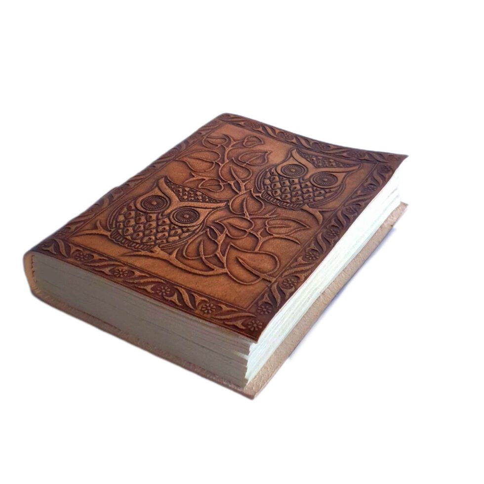 Handmade Embossed Leather Journal Notebook – Vintage Brown Owl Design Writing Diary with Thick Unlined Pages
(BLACKLUXE CRAFTS) - BLACKLUXECRAFTS