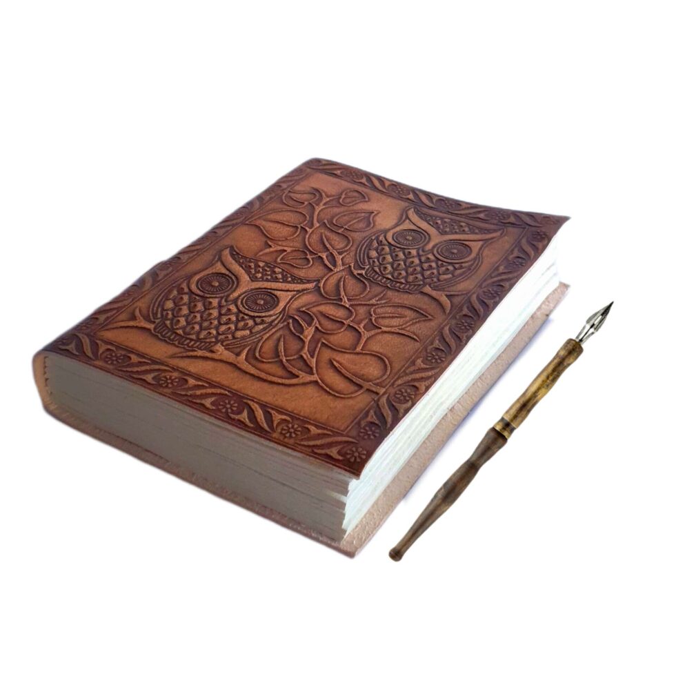 Handmade Embossed Leather Journal Notebook – Vintage Brown Owl Design Writing Diary with Thick Unlined Pages
(BLACKLUXE CRAFTS) - BLACKLUXECRAFTS