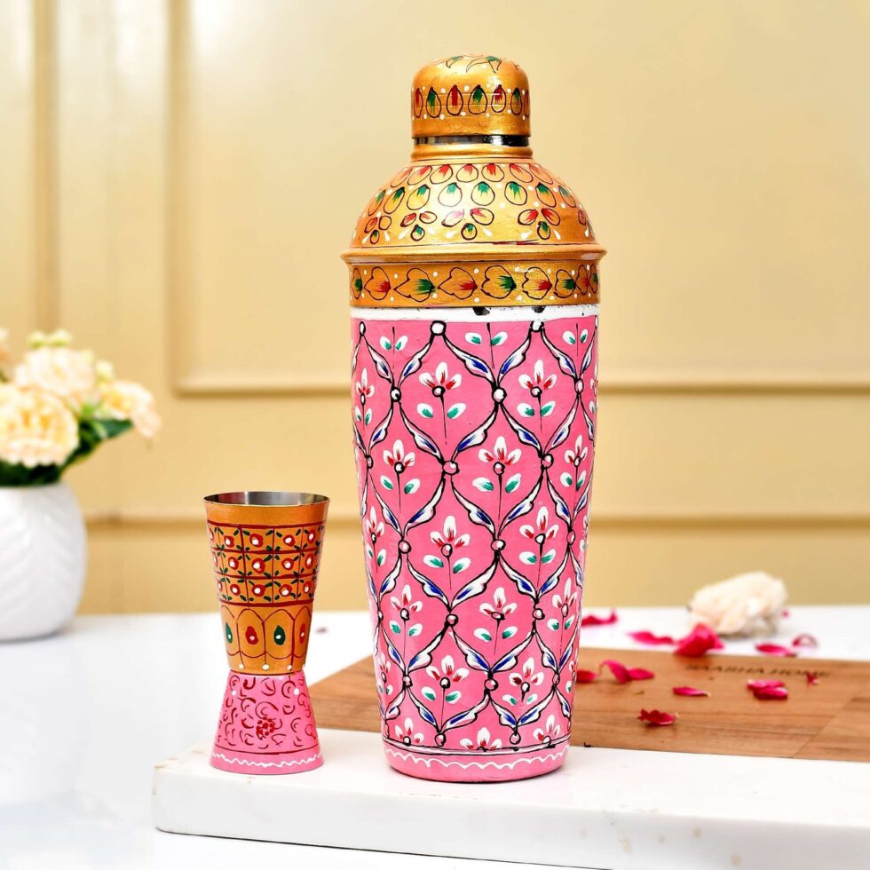 Handmade Rajasthani Hand-Painted Pink Floral Metal Cocktail Shaker Set with Glass – Ethnic Barware for Home & Parties
(BLACKLUXE CRAFTS) - BLACKLUXECRAFTS