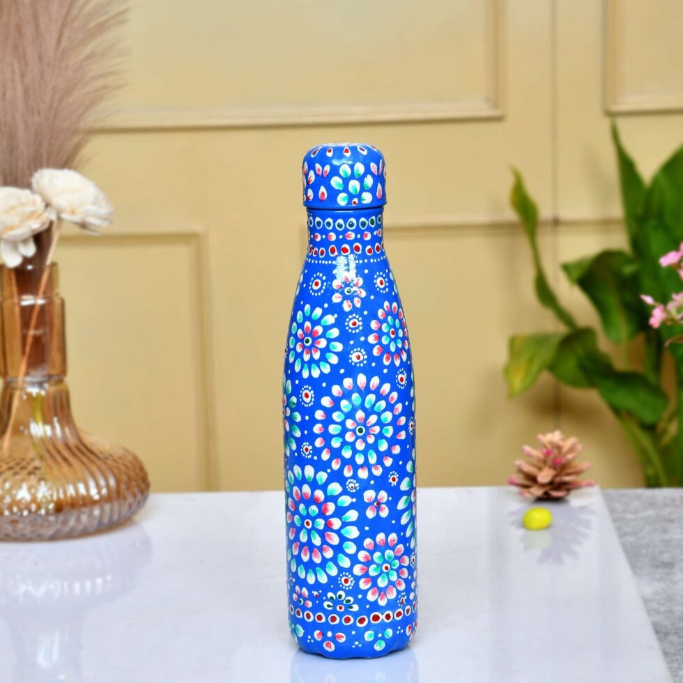 Hand-Painted Aluminium Water Bottle – Eco-Friendly Reusable Metal Flask with Mandala Floral Design (Blue)
(BLACKLUXE CRAFTS) - BLACKLUXECRAFTS