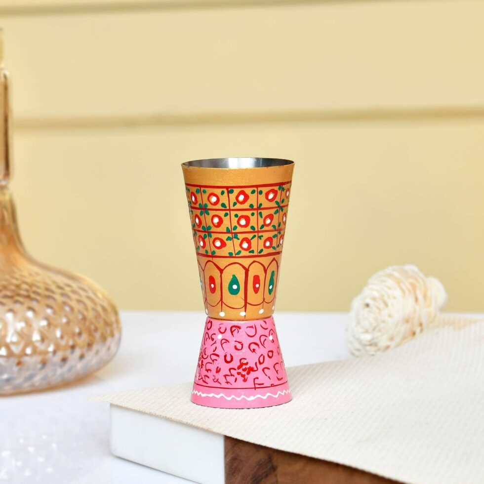 Hand-Painted Aluminium Jigger – Double-Sided Cocktail Measuring Cup for Bartending & Home Bar (Multicolor)
(BLACKLUXE CRAFTS) - BLACKLUXECRAFTS