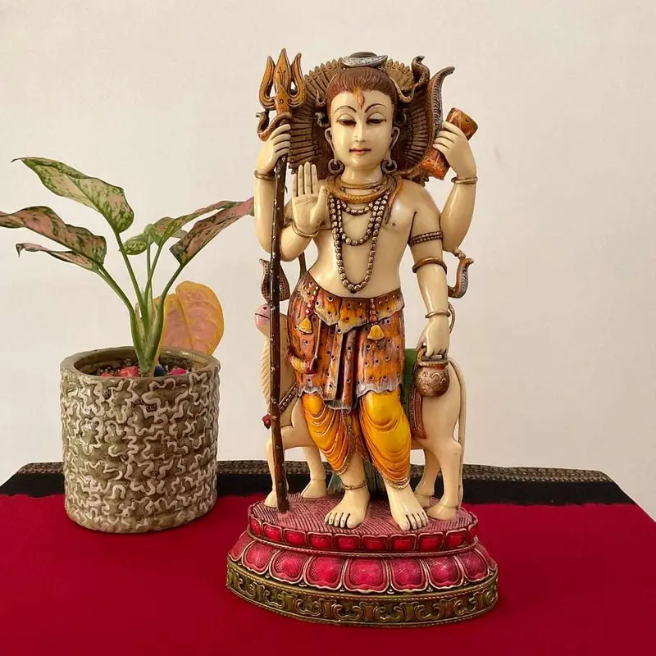 Handcrafted Lord Dattatreya Idol Statue – Hindu God Trinity (Brahma, Vishnu, Shiva) – Resin Figurine for Home Temple, Meditation & Gifting (BLACKLUXE CRAFTS) - BLACKLUXECRAFTS