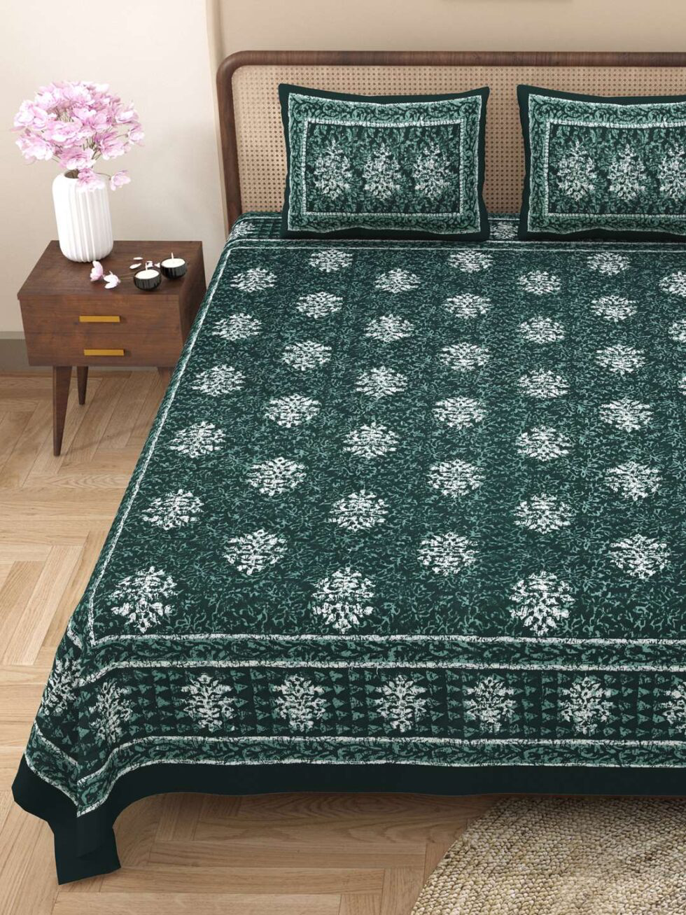 Handmade Green Block Print Cotton Bedsheet with Pillow Covers – Indian Traditional King Size Bedspread for International Home Décor (BLACKLUXE CRAFTS) - BLACKLUXECRAFTS