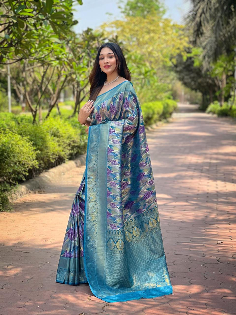 Handmade Blue Banarasi Silk Saree with Leaf Pattern & Golden Zari Border – Indian Ethnic Wedding & Party Wear – Pure Handloom Saree from India (BLACKLUXE CRAFTS)