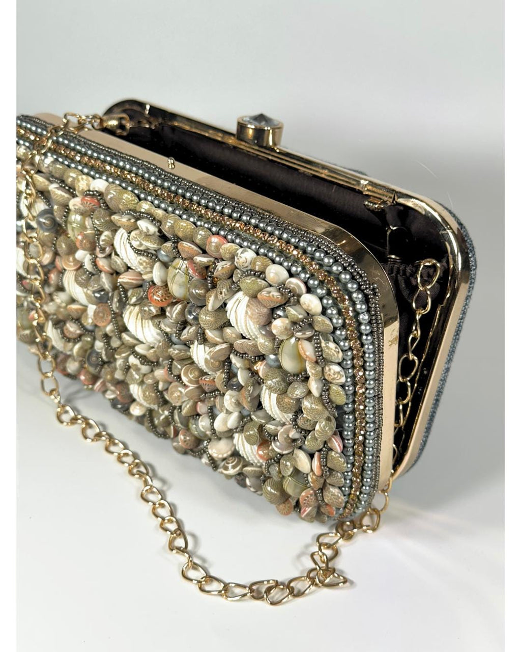 Handcrafted Seashell Beaded Box Clutch – Unique Coastal-Themed Evening Purse for Beach Weddings, Parties & Special Occasions