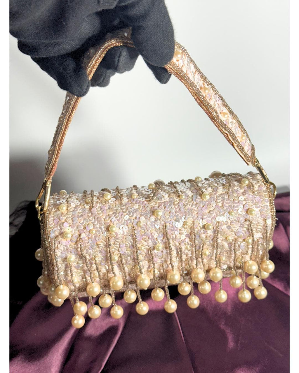 Luxury Handcrafted Pearl Beaded Clutch Purse with Sequin Embellishments – Elegant Bridal & Evening Bag for Weddings, Parties & Special Occasions (BLACKLUXE CRAFTS)